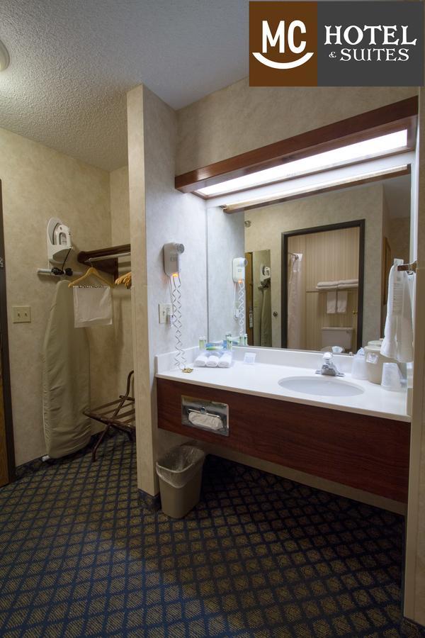 Hotel Miles &